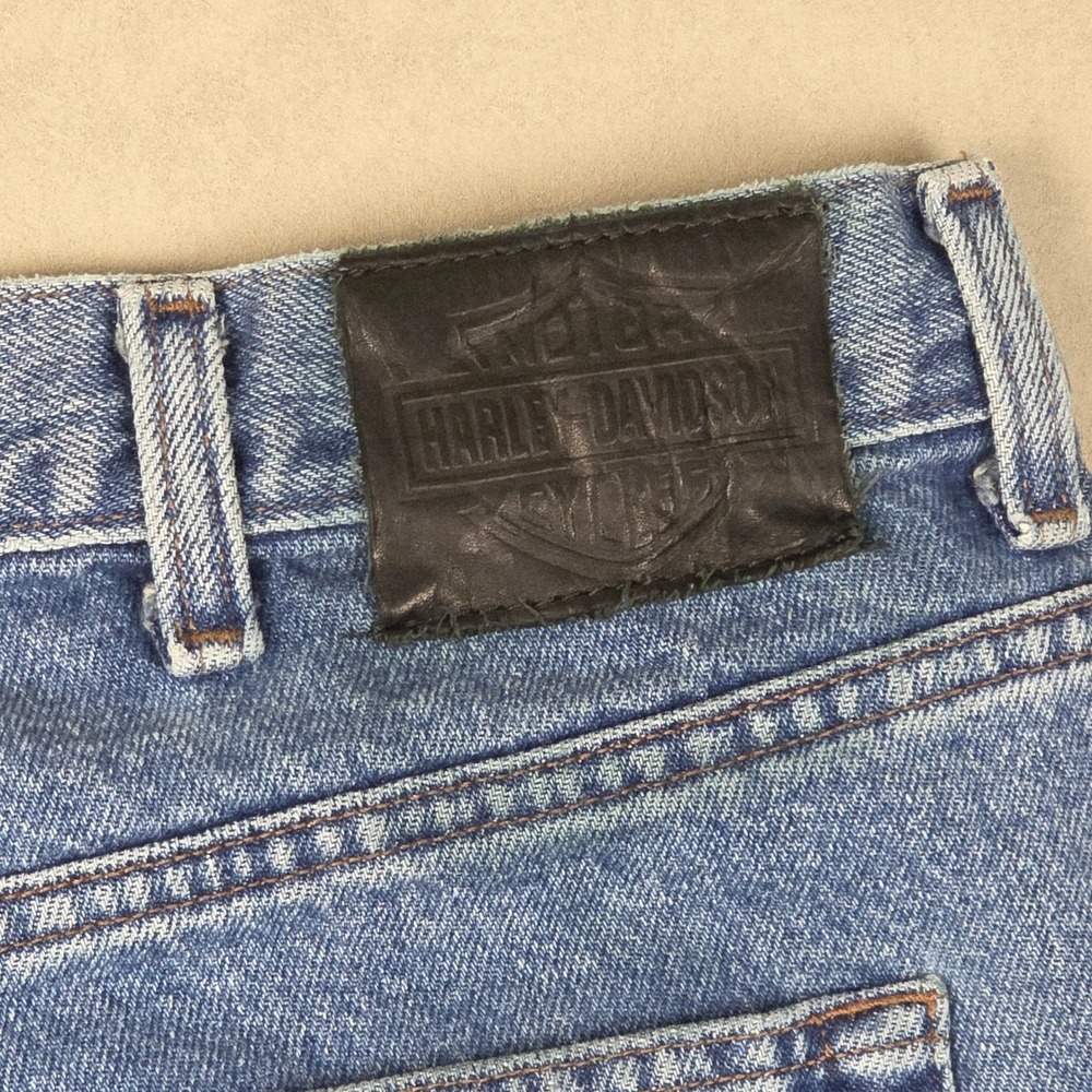 Harley Davidson Mens Relaxed Fit Jeans Blue Denim Size 40x30 Small Stain - Picture 6 of 13